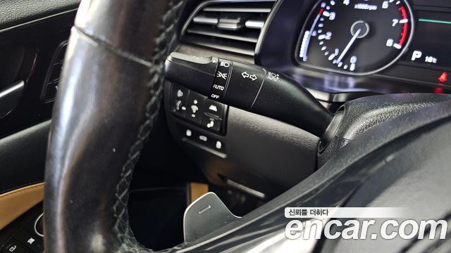 Kia K7 2020 — photo 33