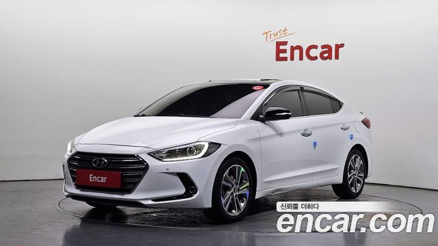 Hyundai AVANTE 2018 — photo 1