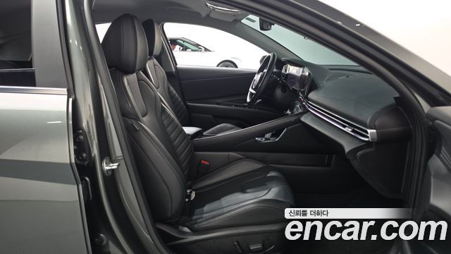 Hyundai AVANTE 2023 — photo 16