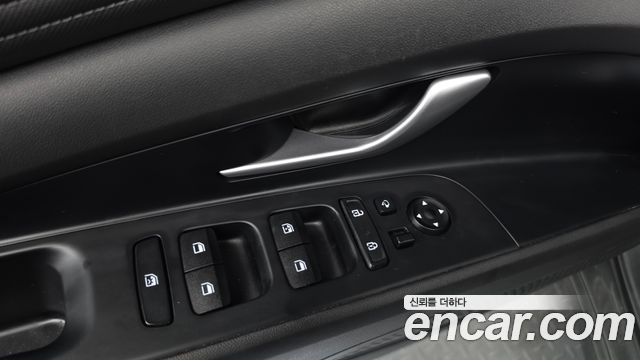 Hyundai AVANTE 2023 — photo 27