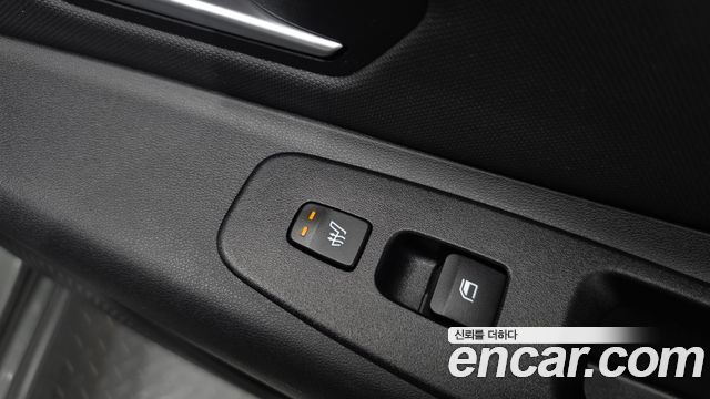 Hyundai AVANTE 2023 — photo 28