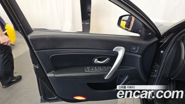 Renault Korea SM5  2014 — photo 14