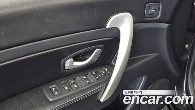 Renault Korea SM5  2014 — photo 28