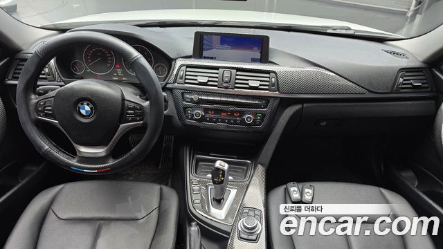 BMW 3-Series 2012 — photo 7