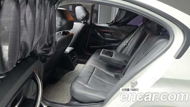 BMW 3-Series 2012 — photo 12