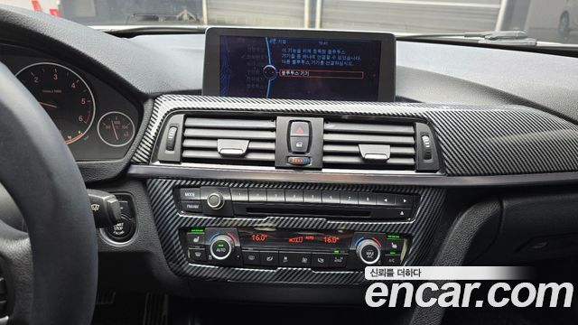 BMW 3-Series 2012 — photo 14