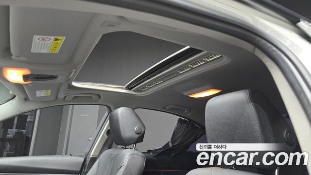 BMW 3-Series 2012 — photo 19