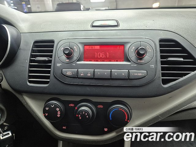 Kia morning 2016 — photo 11