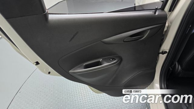 Chevrolet Korea Spark 2019 — photo 15
