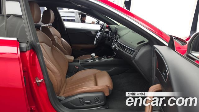 Audi A5 2020 — photo 17
