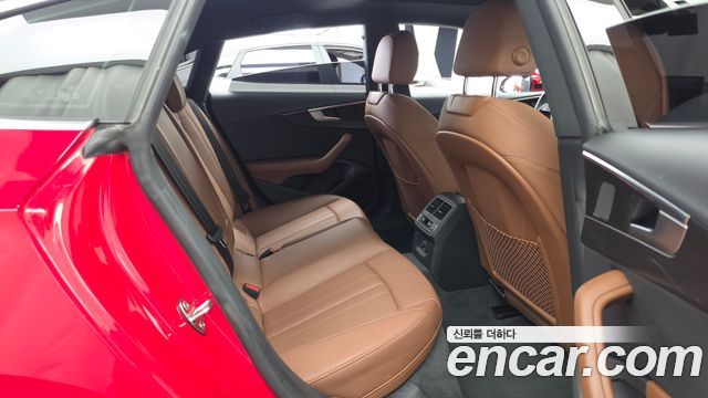 Audi A5 2020 — photo 18
