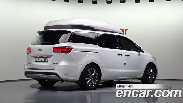 Kia Canival 2016 — photo 2