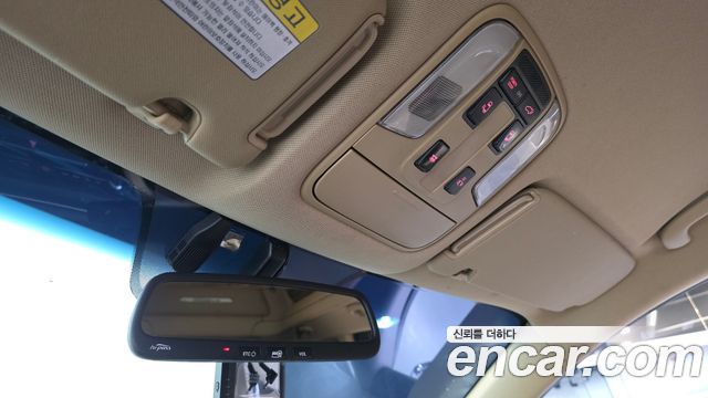 Kia Canival 2016 — photo 18