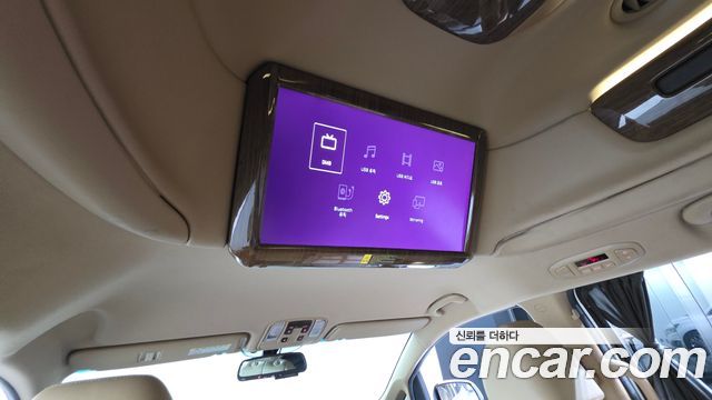 Kia Canival 2016 — photo 19