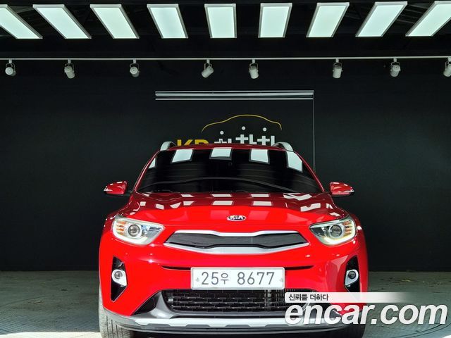 Kia Stonic 2018 — photo 2