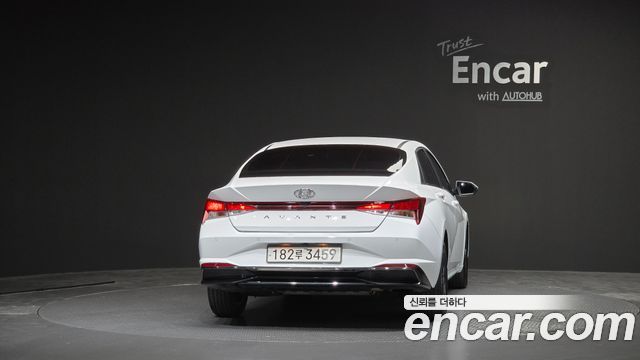 Hyundai AVANTE 2023 — photo 4