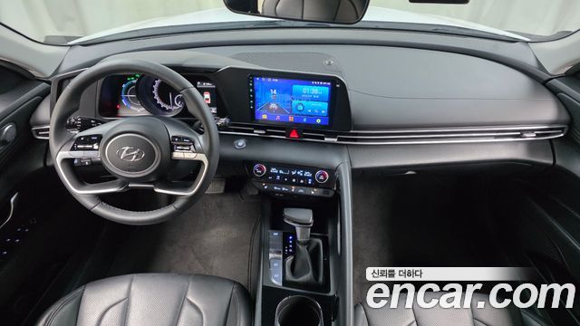 Hyundai AVANTE 2023 — photo 10