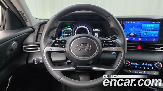 Hyundai AVANTE 2023 — photo 19