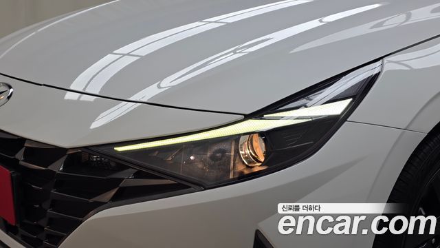 Hyundai AVANTE 2023 — photo 8