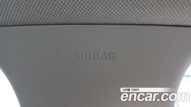 Hyundai AVANTE 2023 — photo 31