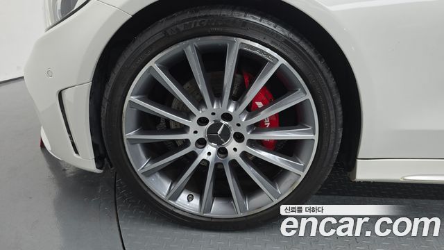 Mercedes-Benz C-Class 2017 — photo 5