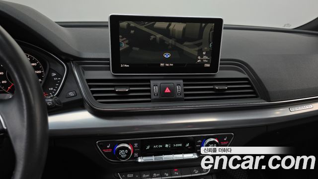 Audi Q5 2020 — photo 21