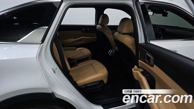 Kia Sorento 2022 — photo 18