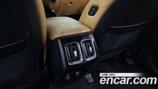 Kia Sorento 2022 — photo 32
