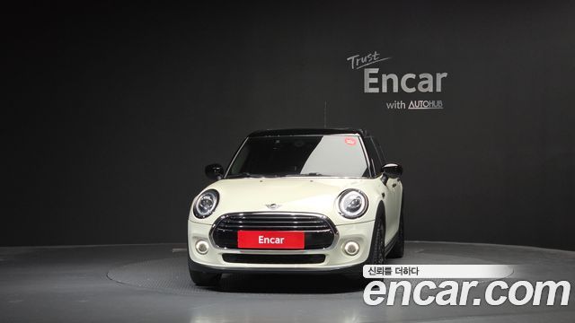 Mini Cooper 2020 — photo 3
