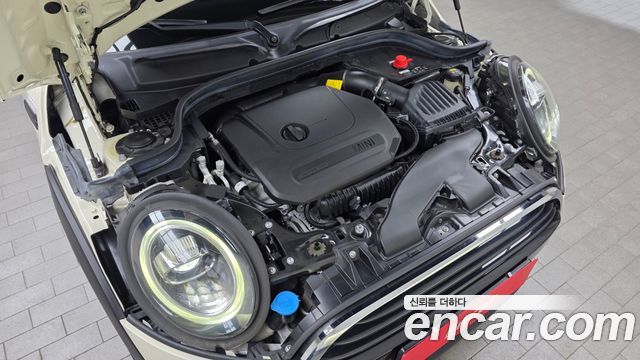 Mini Cooper 2020 — photo 6