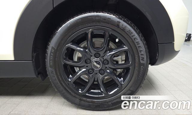 Mini Cooper 2020 — photo 7