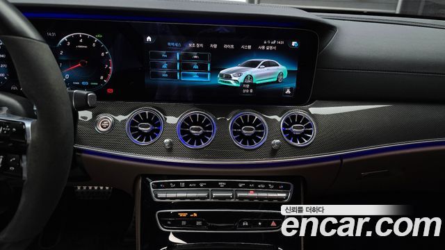 Mercedes-Benz E-Class 2021 — photo 20