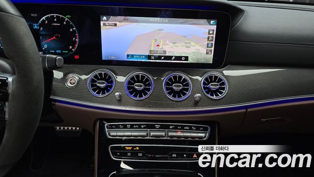 Mercedes-Benz E-Class 2021 — photo 23