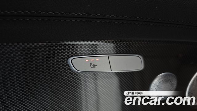 Mercedes-Benz E-Class 2021 — photo 28