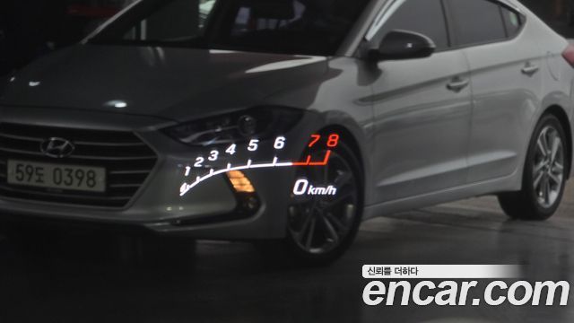 Mercedes-Benz E-Class 2021 — photo 31