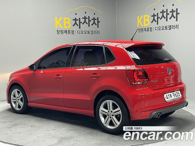 Volkswagen Polo 2014 — photo 2