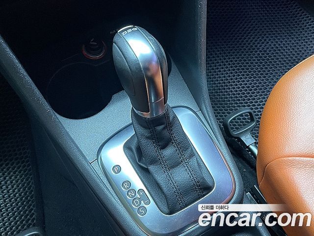 Volkswagen Polo 2014 — photo 9