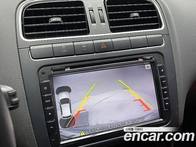 Volkswagen Polo 2014 — photo 14