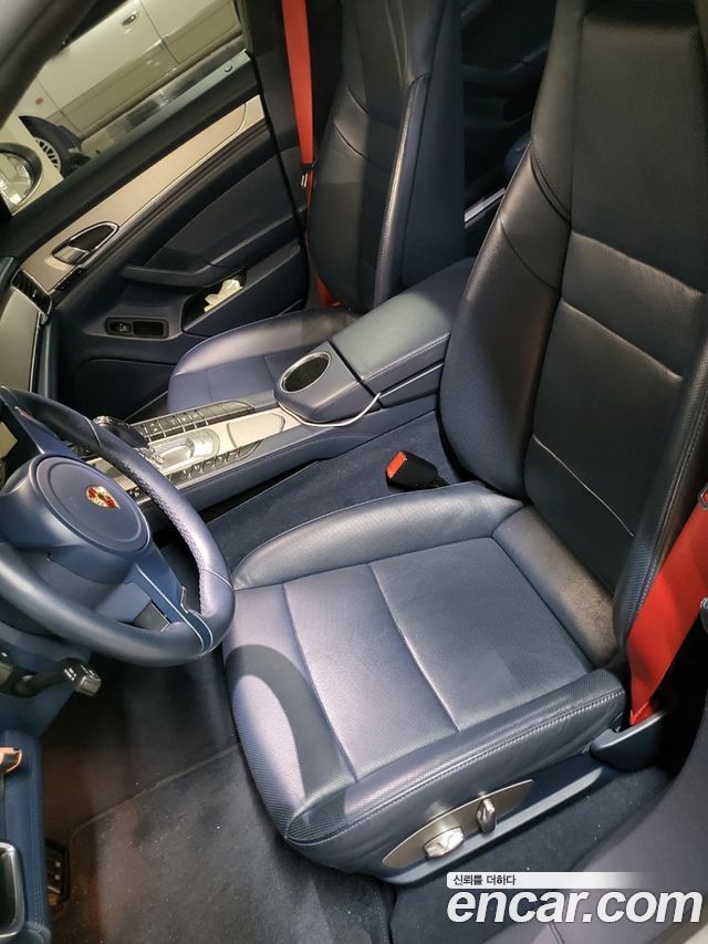 Porsche Panamera 2010 — photo 15
