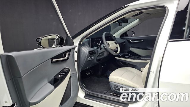 Kia EV6 2024 — photo 13