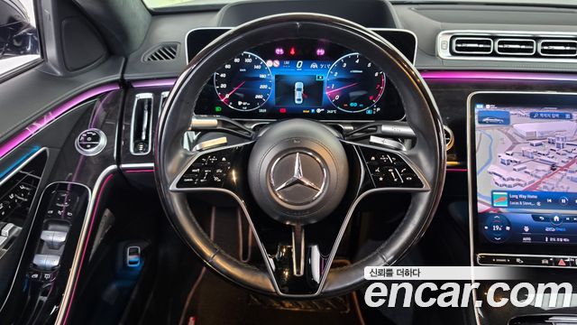 Mercedes-Benz S-Class 2022 — photo 18