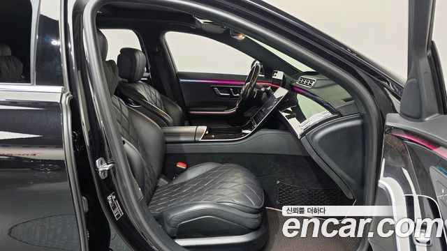 Mercedes-Benz S-Class 2022 — photo 16