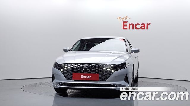 Hyundai Grandeur 2023 — photo 3