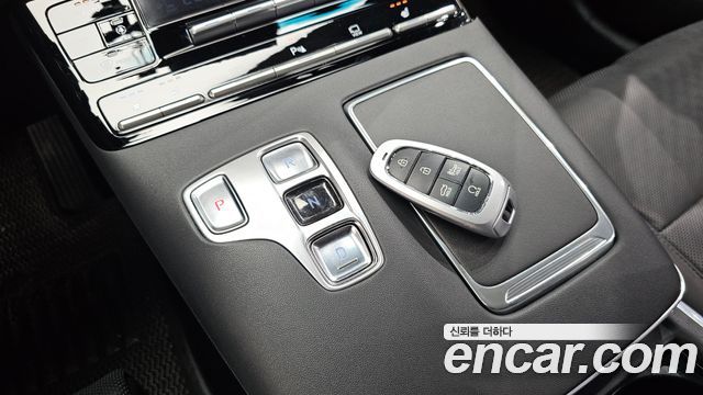 Hyundai Grandeur 2023 — photo 12