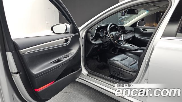 Hyundai Grandeur 2023 — photo 13
