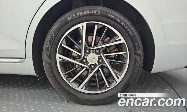 Hyundai Grandeur 2023 — photo 7