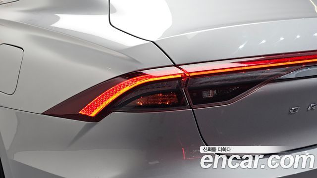 Hyundai Grandeur 2023 — photo 9