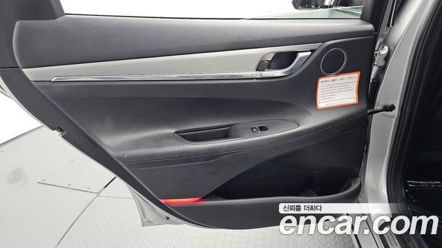 Hyundai Grandeur 2023 — photo 15