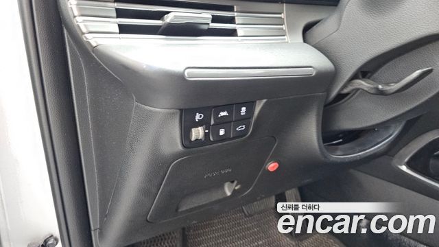 Hyundai Grandeur 2023 — photo 29