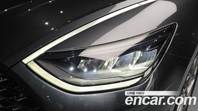 Hyundai Sonata 2021 — photo 8